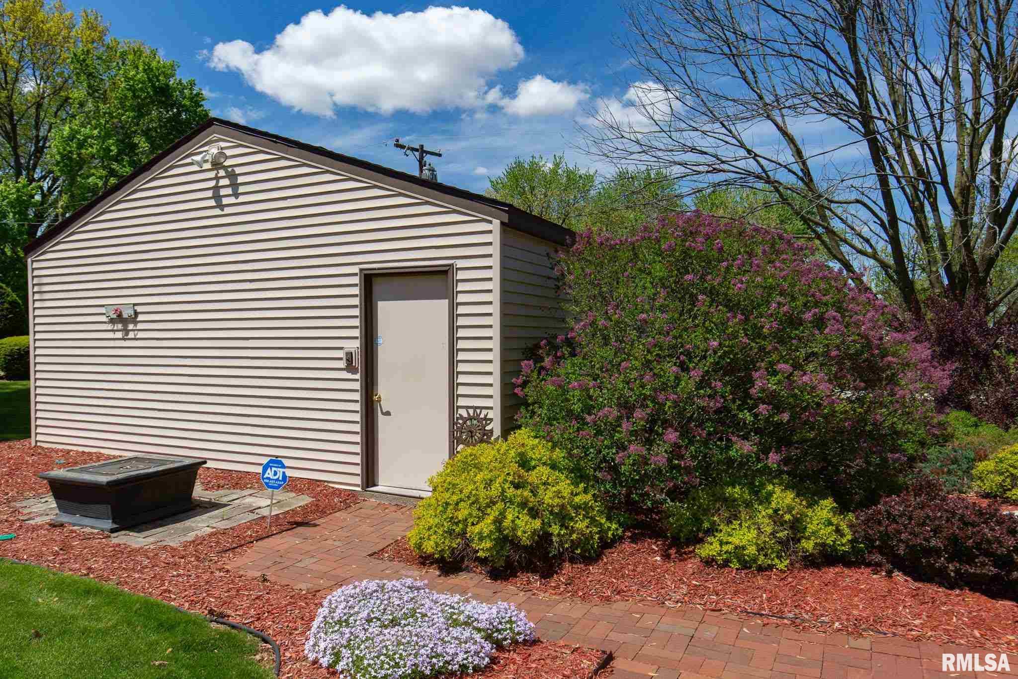 404 Cedar Street Andover, IL 61233 - Photo 35 of 39 Gallery Image 35