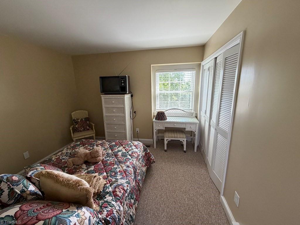 794 Rhododendron Road Hillsville, VA 24343 - Photo 13 of 27