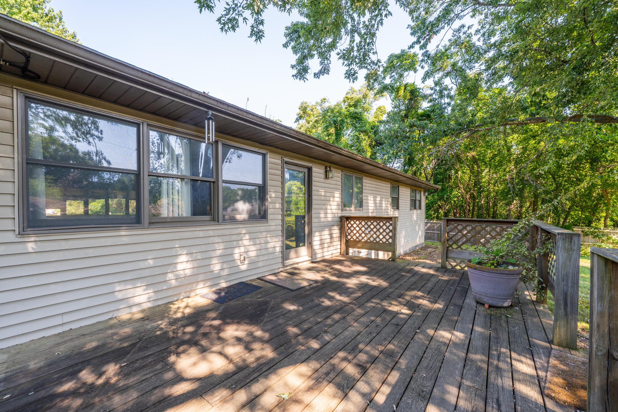 4203 Monica Road Stevensville, MI 49127 - Photo 26 of 28 Comfortable Setting