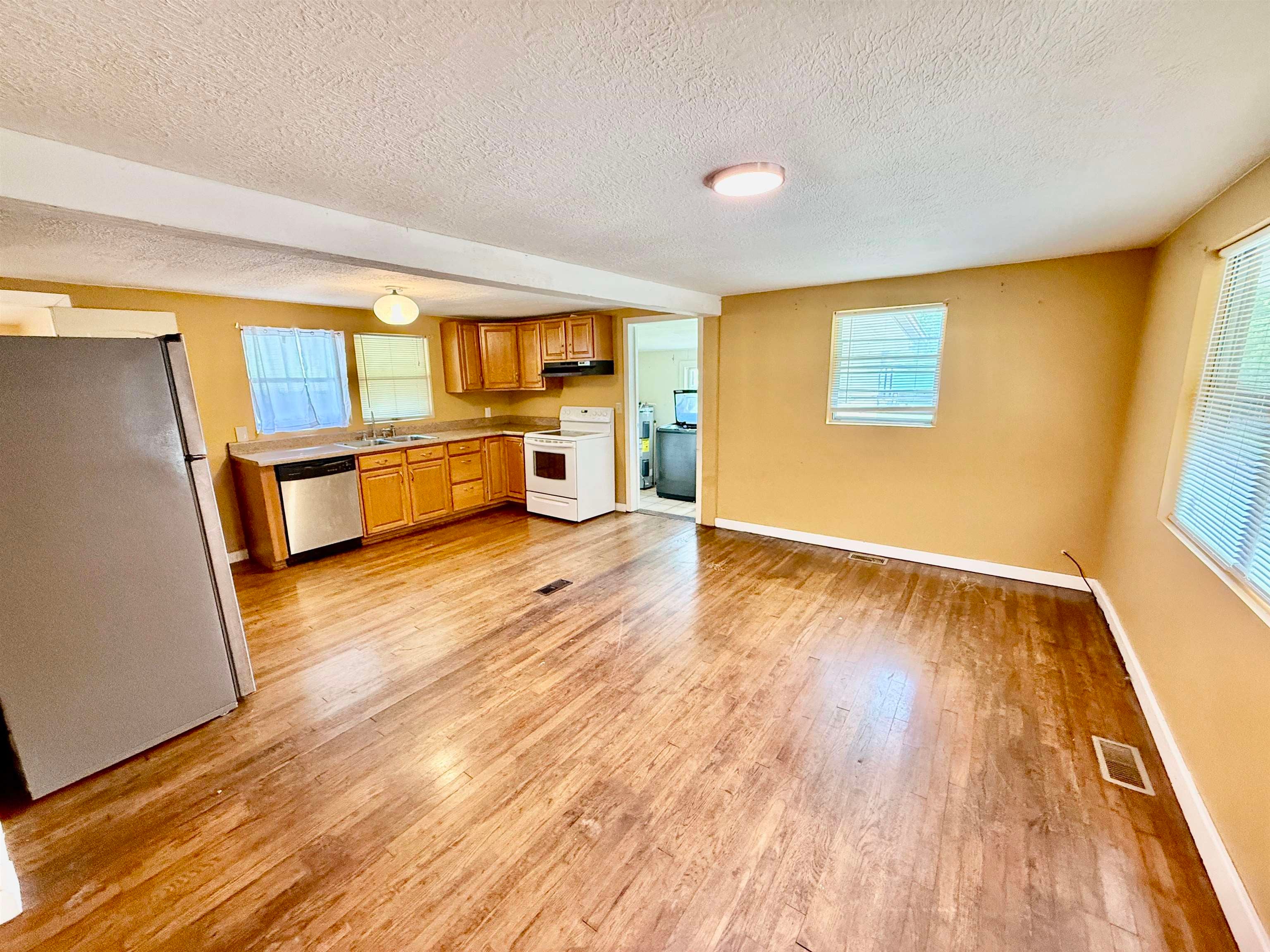 142 Pyles Branch Road Wayne, WV 25570 - Photo 14 of 16 Gallery Image 14