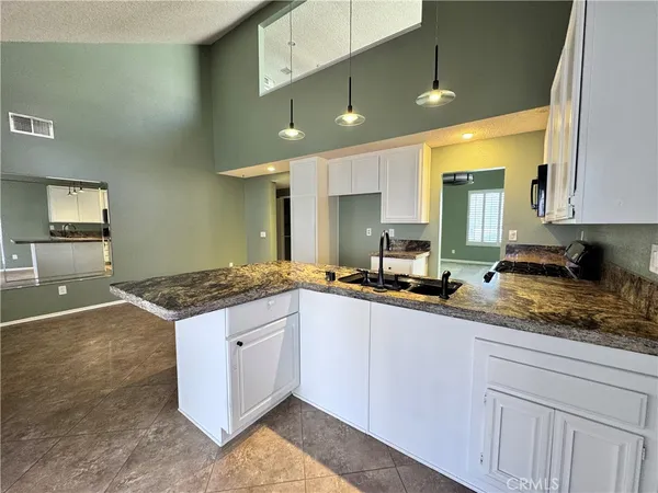 $2,350 | 5891 Riviera Avenue, Banning, CA 92220