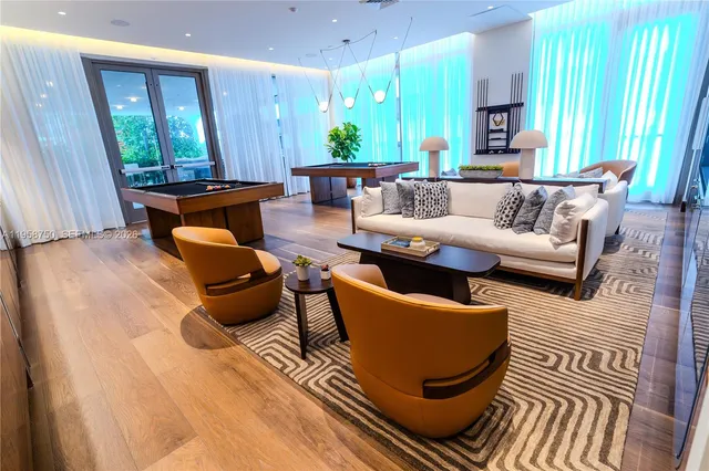 $6,300 | 2678 Tigertail Avenue, Unit 1109, Miami, FL 33133