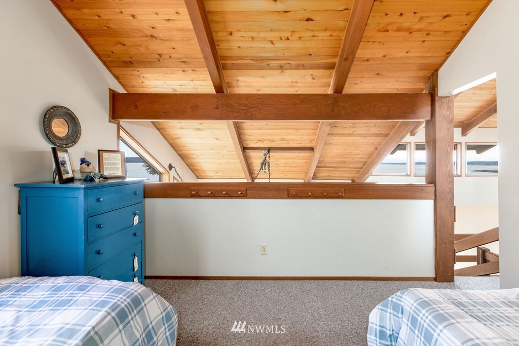 3033 Pear Point Road Friday Harbor, WA 98250 - Photo 15 of 35 Gallery Image 15