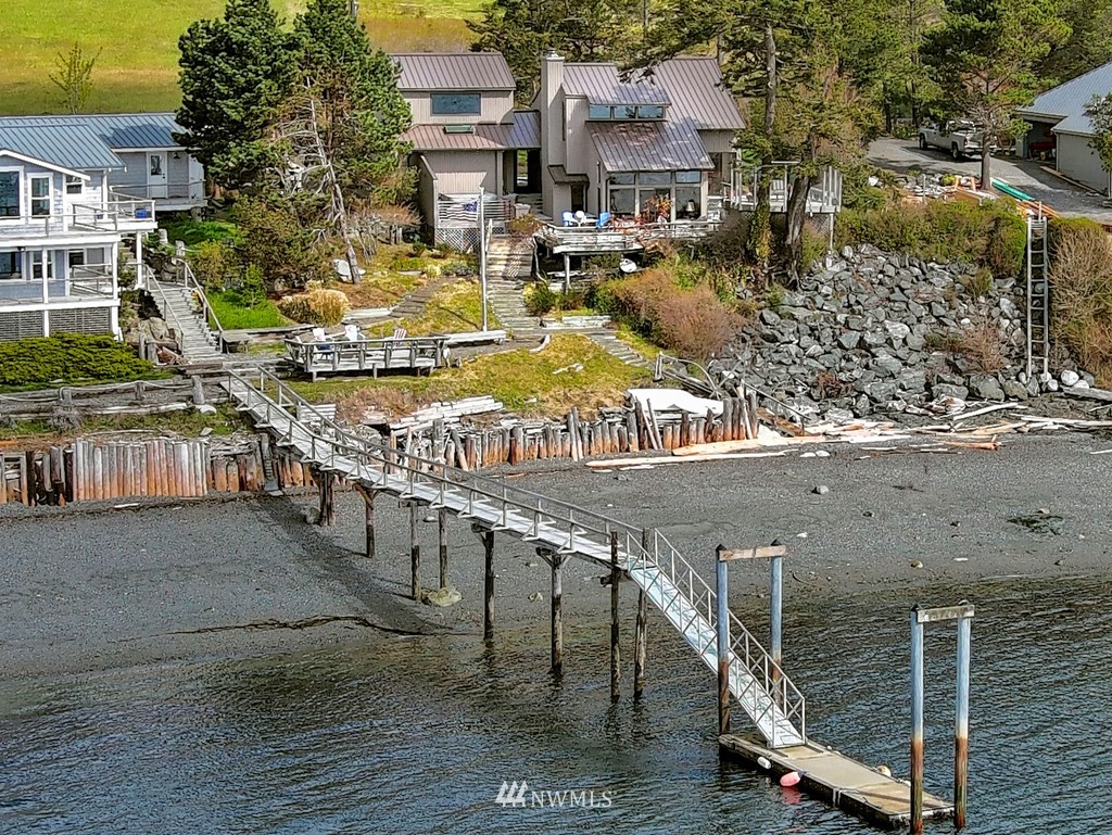 3033 Pear Point Road Friday Harbor, WA 98250 - Photo 2 of 35 Gallery Image 2