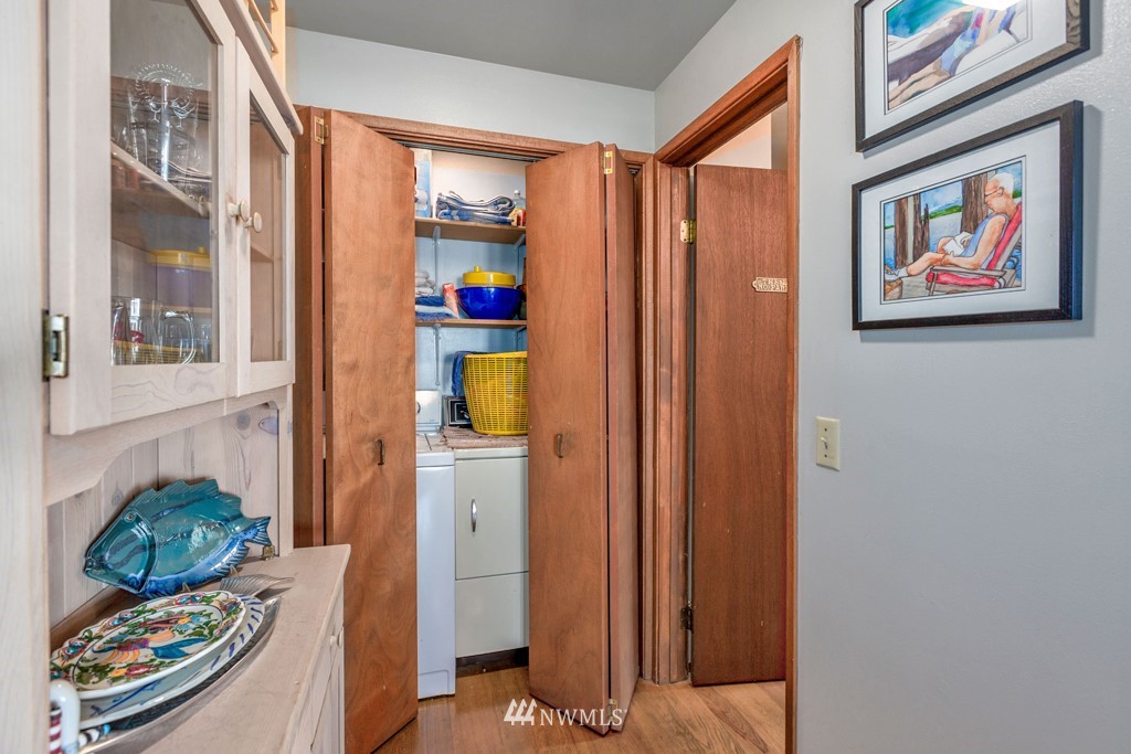 3033 Pear Point Road Friday Harbor, WA 98250 - Photo 10 of 35 Gallery Image 10