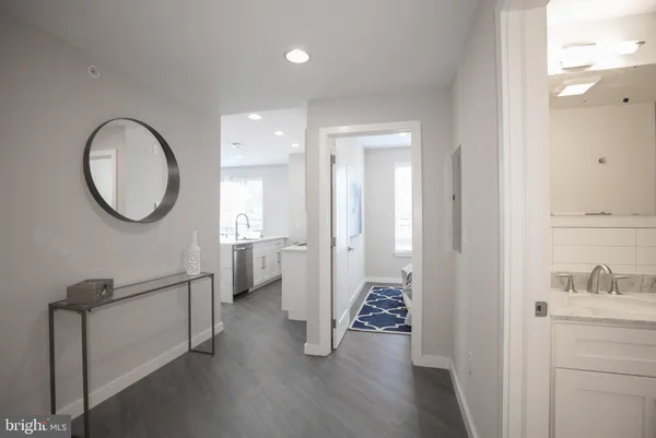 $2,050 | 1508 Ridge Avenue, Unit 301, Philadelphia, PA 19130