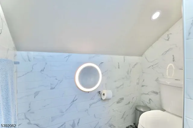 $749,900 | 137-139 Monmouth Road, Elizabeth, NJ 07208