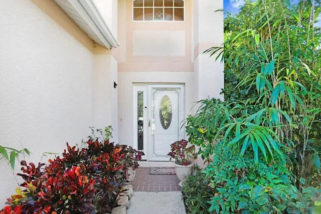 a view of a entryway