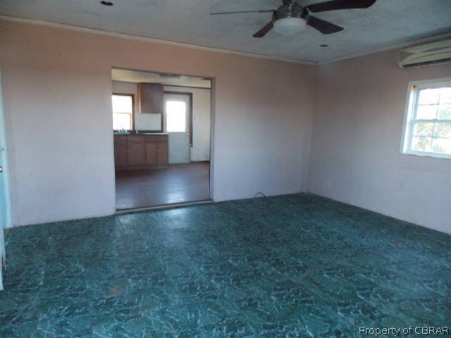 10206 Maryus Road Hayes, VA 23072 - Photo 2 of 14