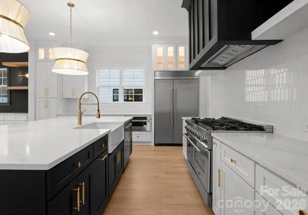 $2,050,000 | 4345 Castleton Road, Charlotte, NC 28211