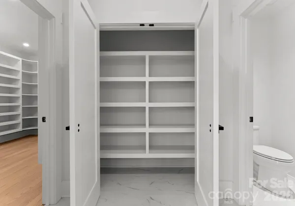 $2,050,000 | 4345 Castleton Road, Charlotte, NC 28211