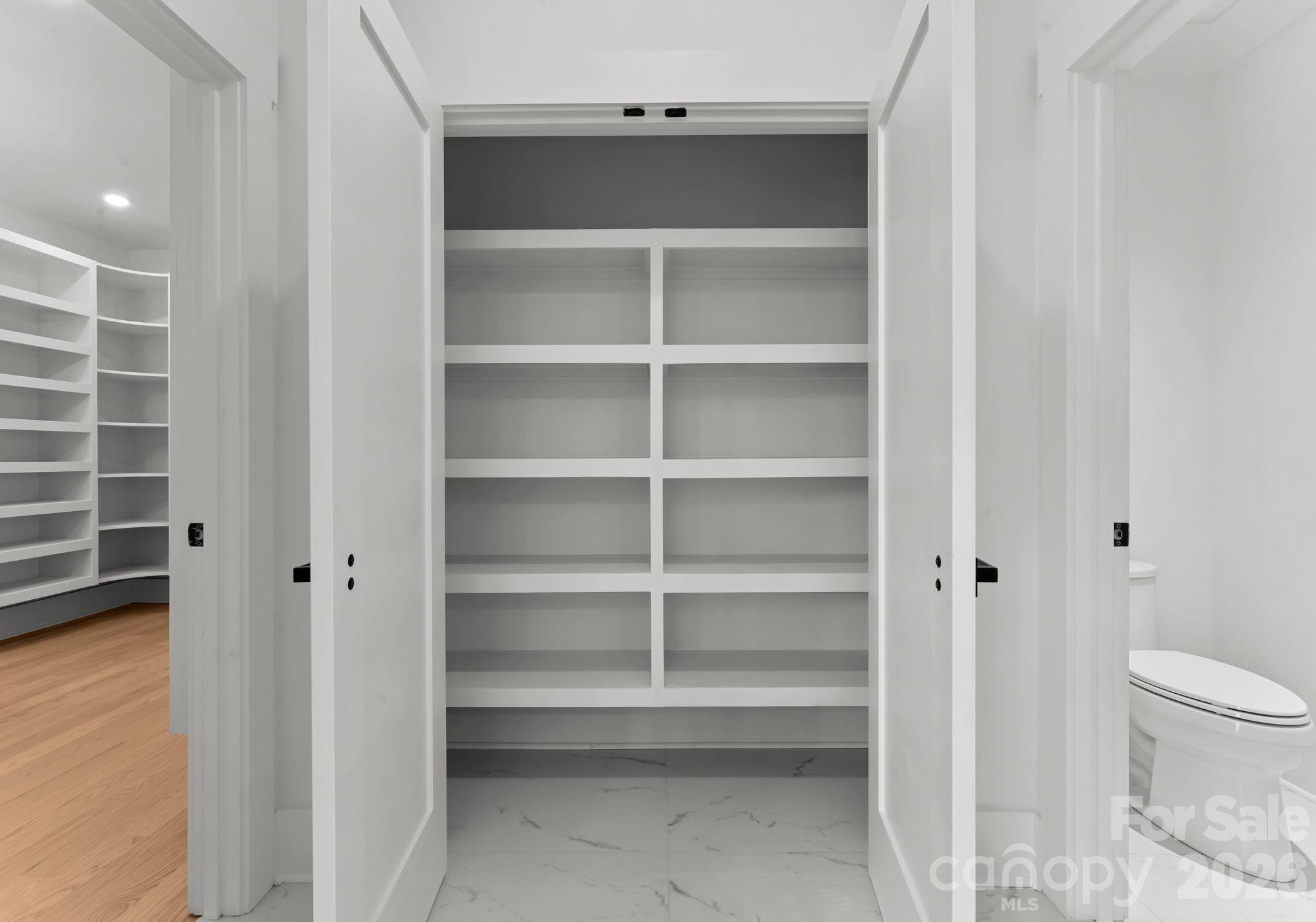 4345 Castleton Road Charlotte, NC 28211 - Photo 24 of 44