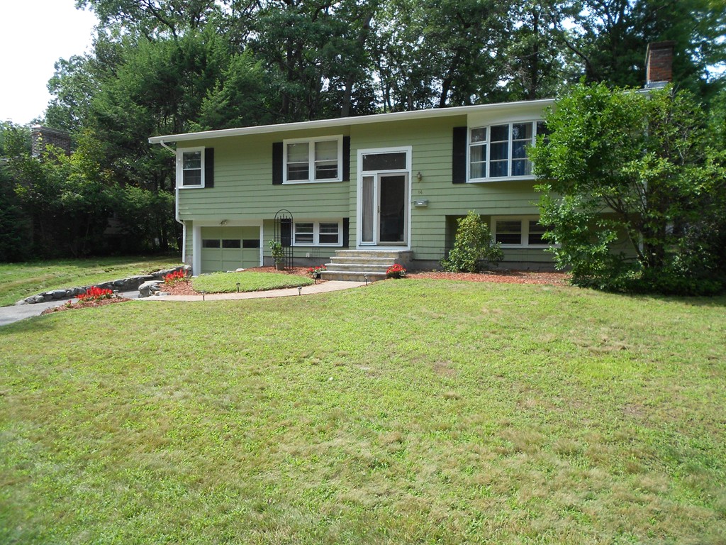 14 Geraldine Road Framingham, MA 01701 - Photo 1 of 10 Gallery Image 1