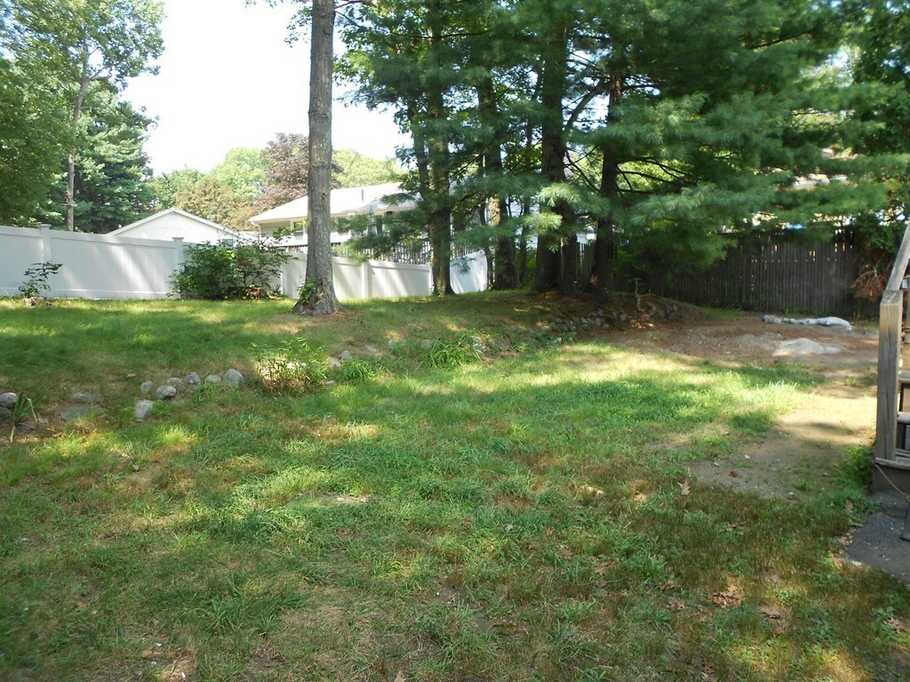 14 Geraldine Road Framingham, MA 01701 - Photo 8 of 10 Gallery Image 8