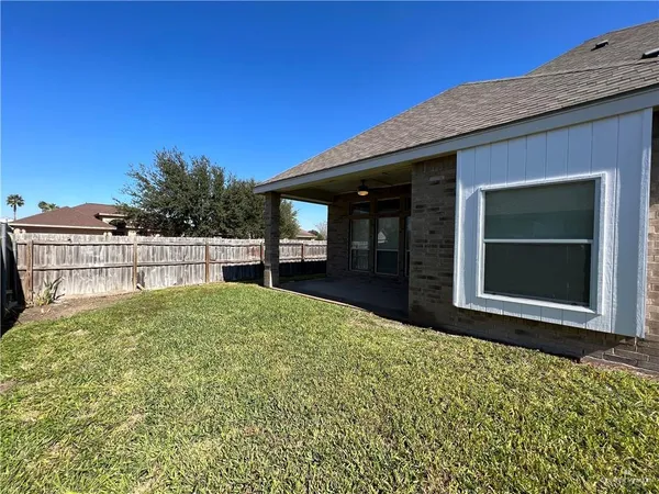 $1,875 | 2413 North 46th Street, McAllen, TX 78501