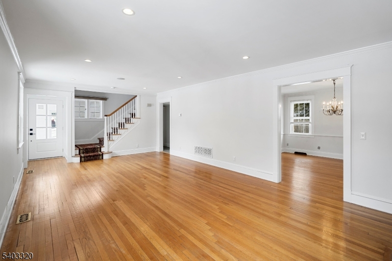 170 New Providence Road Mountainside, NJ 07092 - Photo 11 of 44