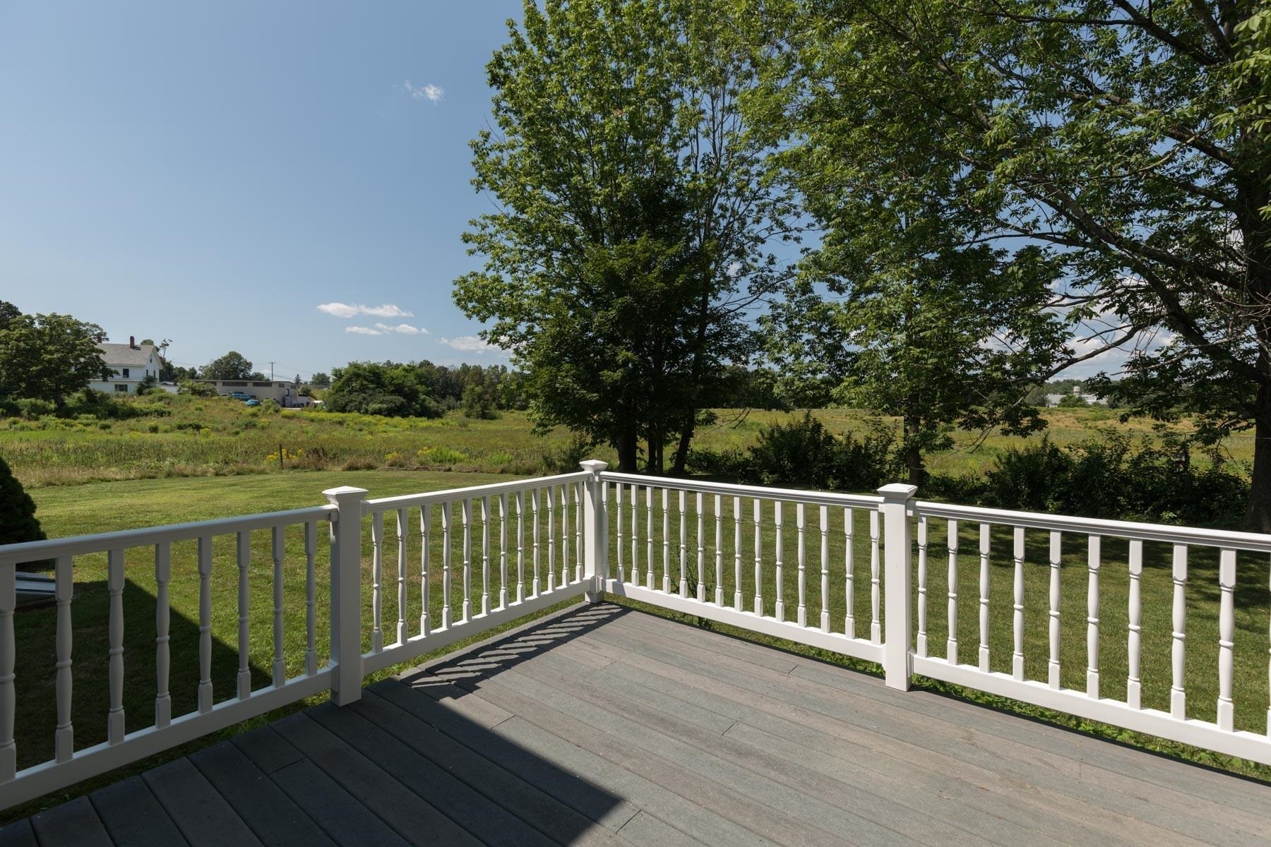 15 Old Littleworth Road Dover, NH 03820 - Photo 4 of 33