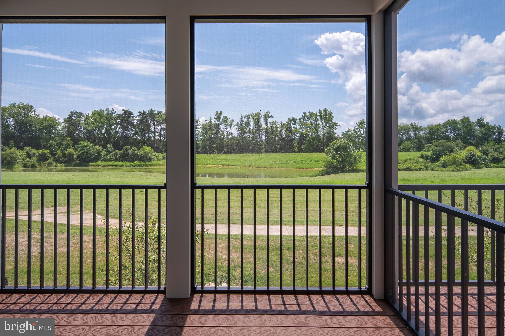 647 Angelfish Way Woodbridge, VA 22191 - Photo 3 of 18