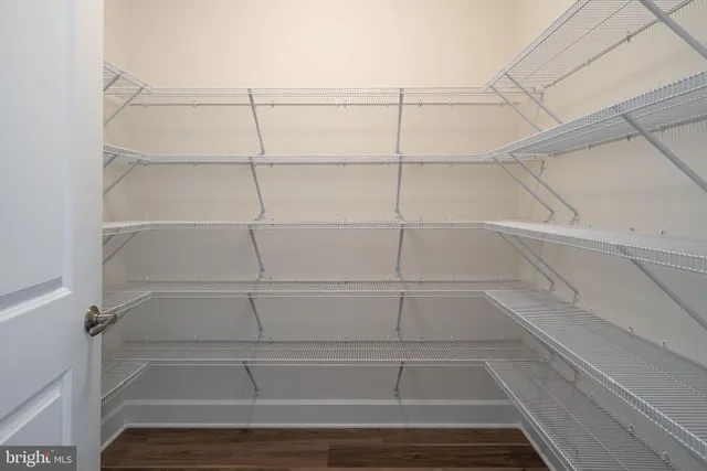 $799,990 | 647 Angelfish Way, Woodbridge, VA 22191