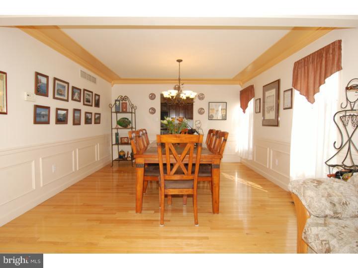 457 Rebers Bridge Road Sinking Spring, PA 19608 - Photo 4 of 25 Dining Room