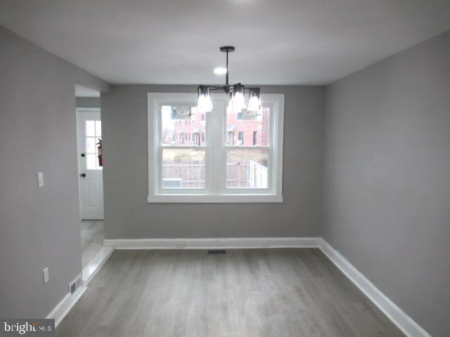 3153 Alabama Road Camden, NJ 08104 - Photo 3 of 15 Dining room
