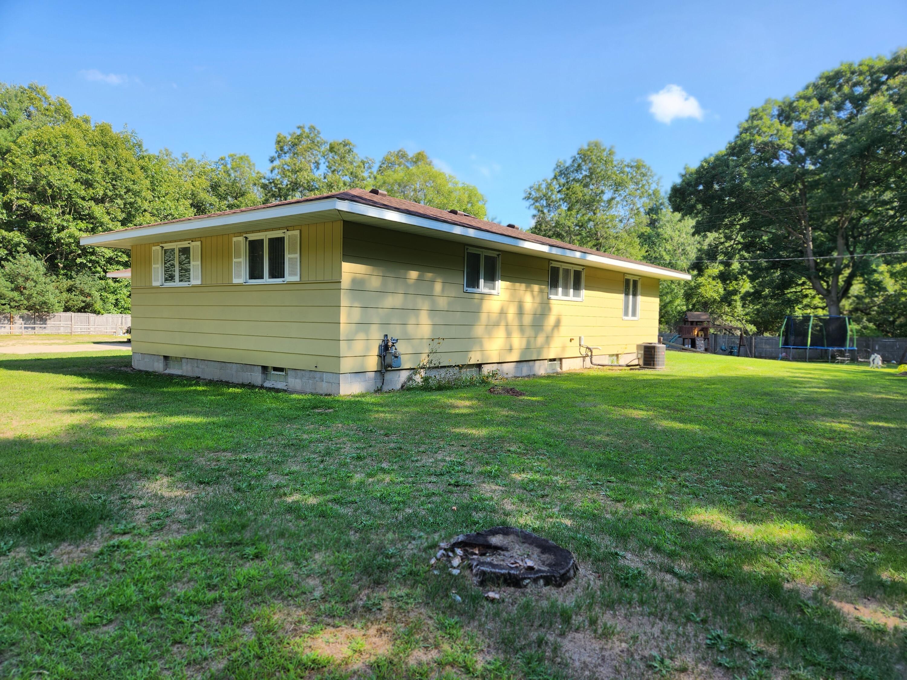 2849 Hall Road Muskegon, MI 49442 - Photo 1 of 33 20230811_170906