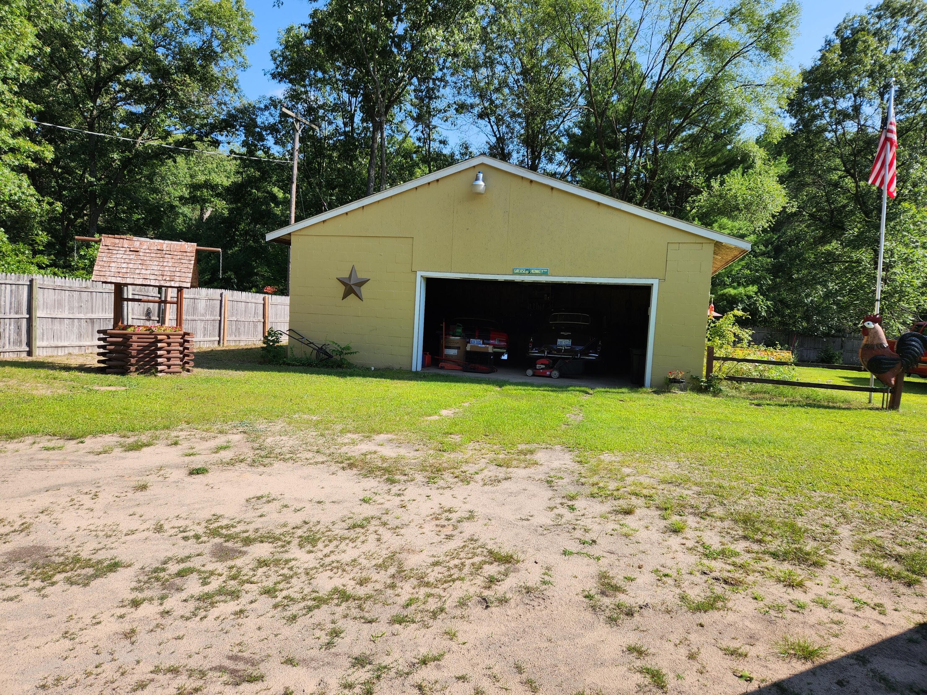 2849 Hall Road Muskegon, MI 49442 - Photo 28 of 33 Pole Barn 30x30