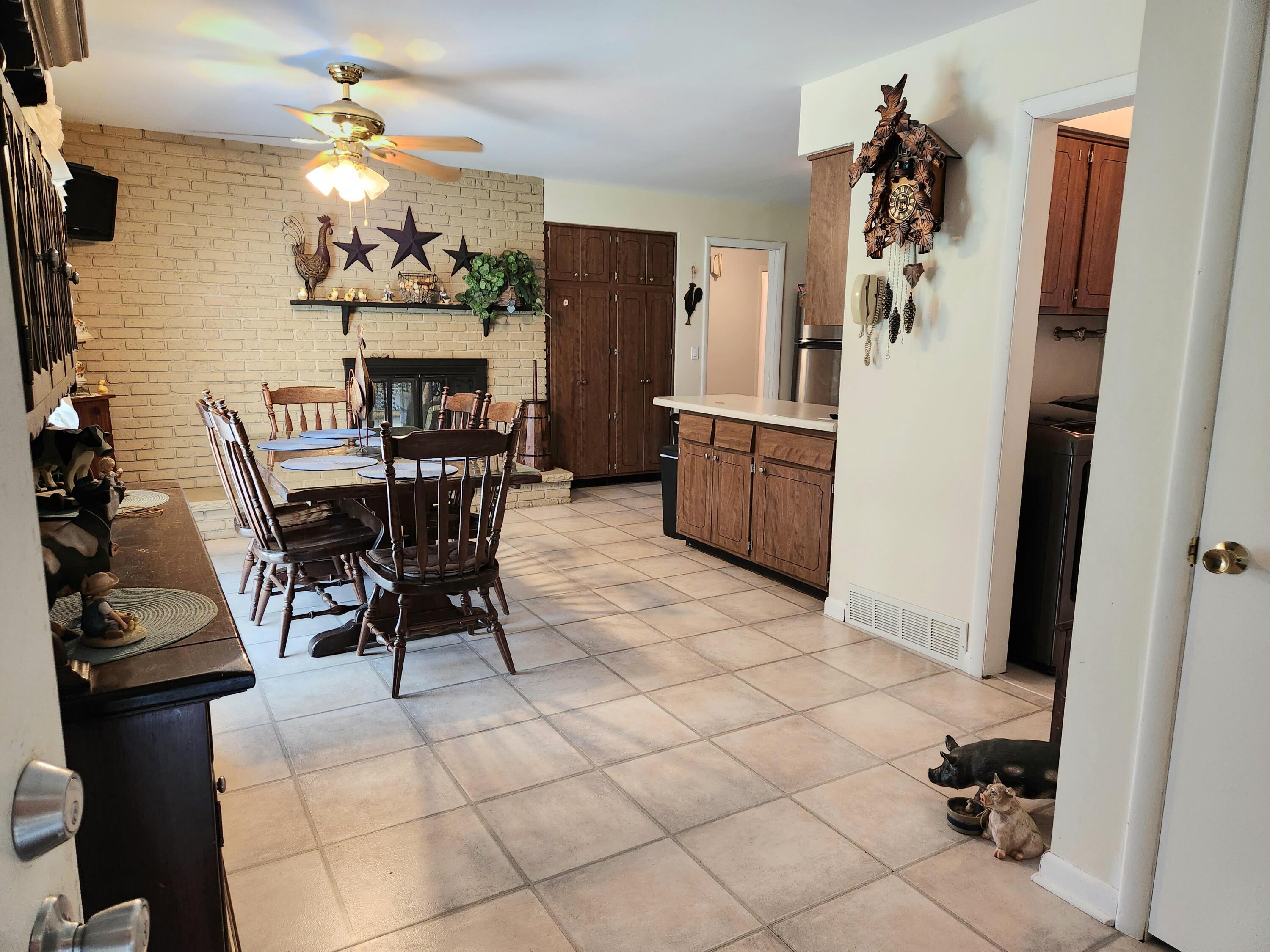2849 Hall Road Muskegon, MI 49442 - Photo 7 of 33 20230811_163102