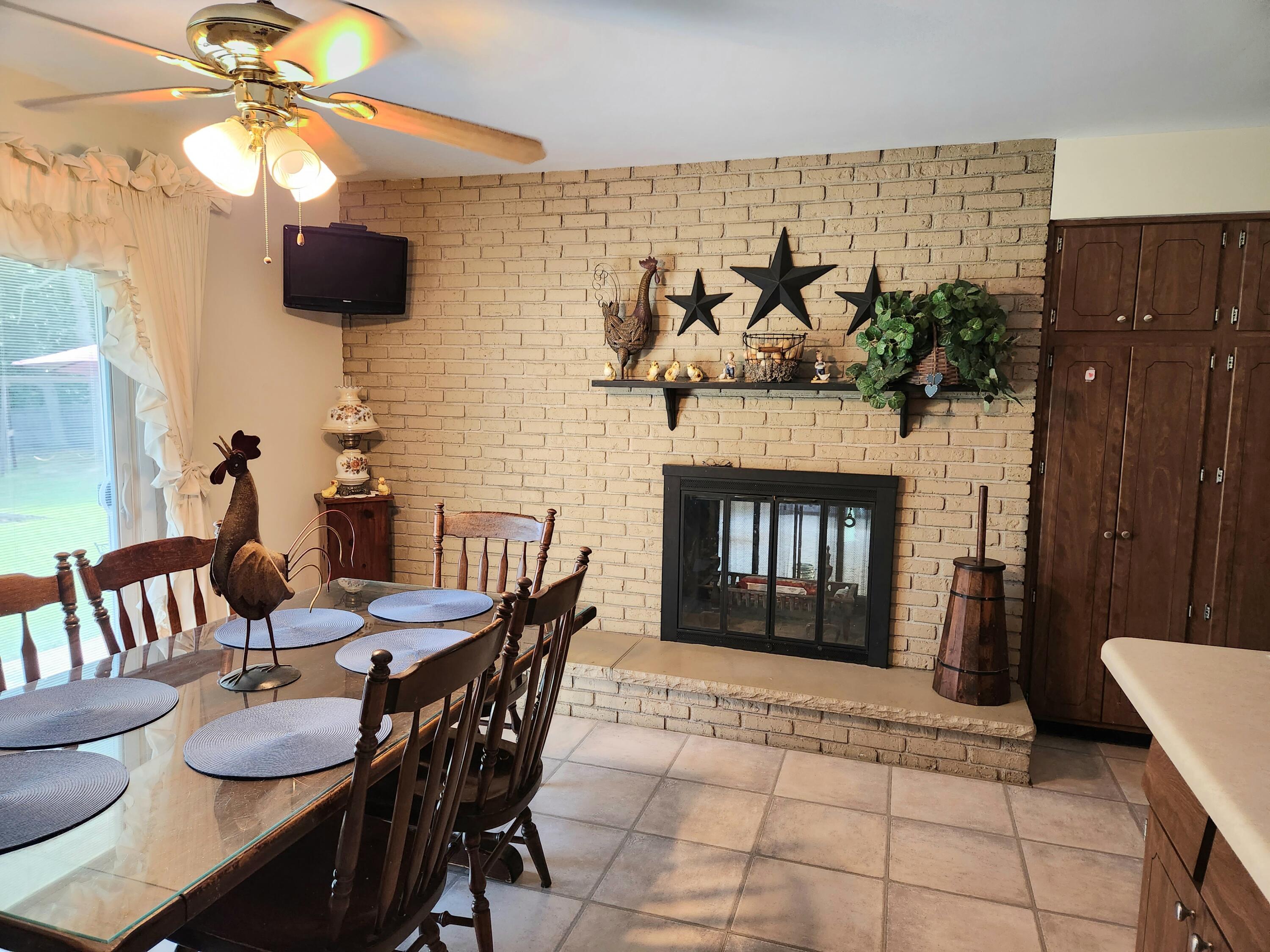 2849 Hall Road Muskegon, MI 49442 - Photo 8 of 33 20230811_163711