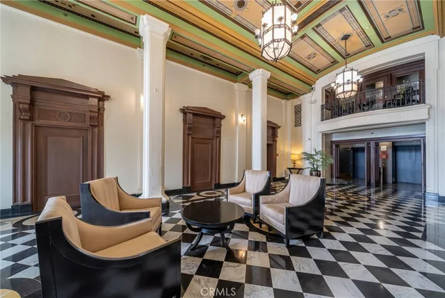 $539,000 | 835 Locust Avenue, Unit 310, Long Beach, CA 90813