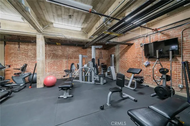 $539,000 | 835 Locust Avenue, Unit 310, Long Beach, CA 90813