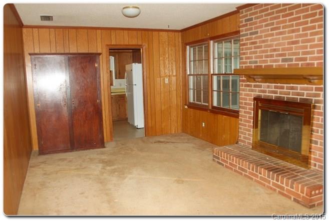 6625 Old Post Road Charlotte, NC 28212 - Photo 12 of 23 Gallery Image 12