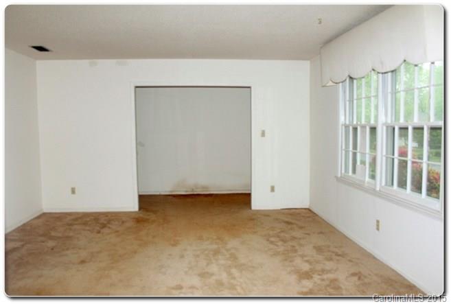 6625 Old Post Road Charlotte, NC 28212 - Photo 6 of 23 Gallery Image 6