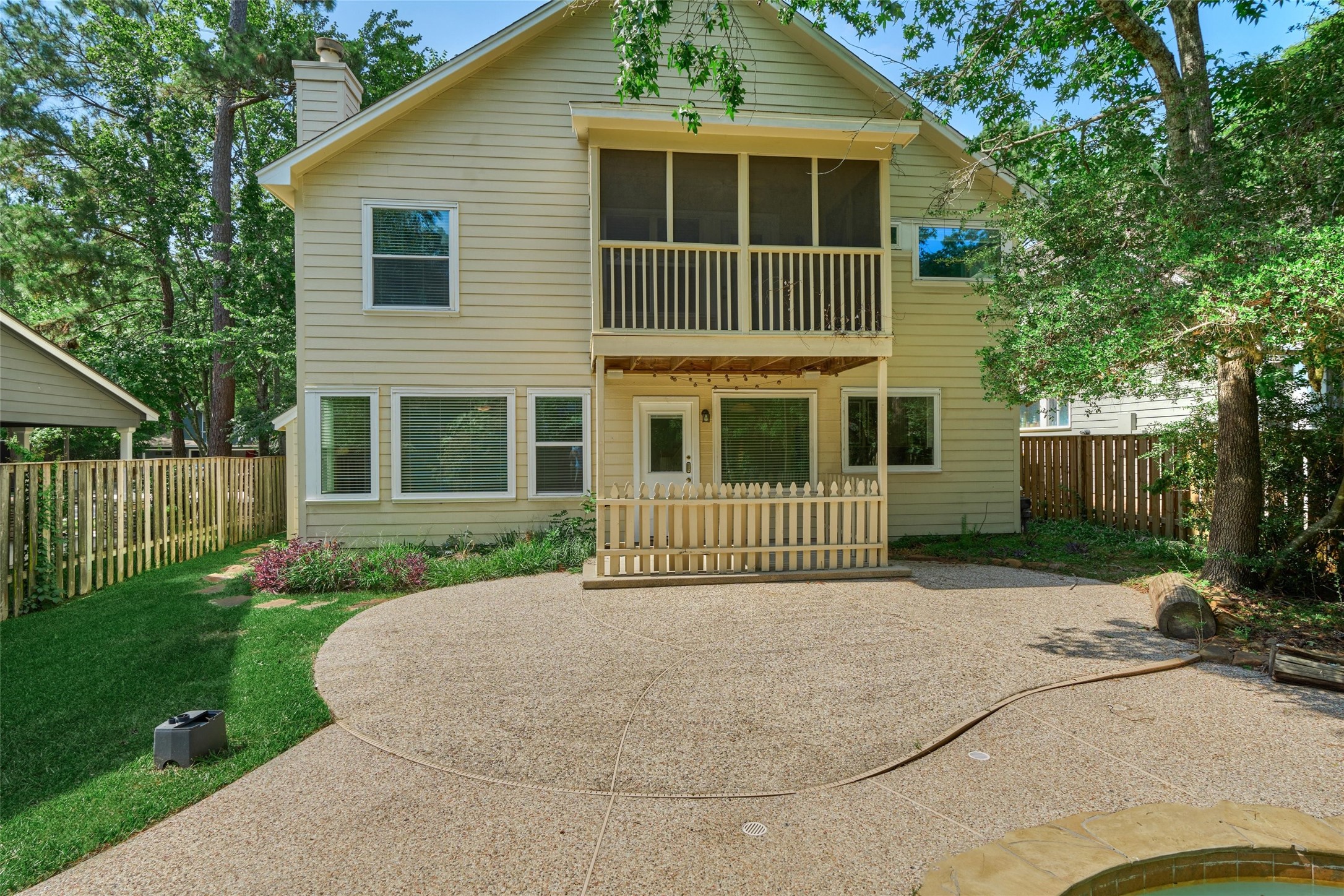 59 West Gaslight Place Spring, TX 77382 - Photo 47 of 47 Large pool deck area.