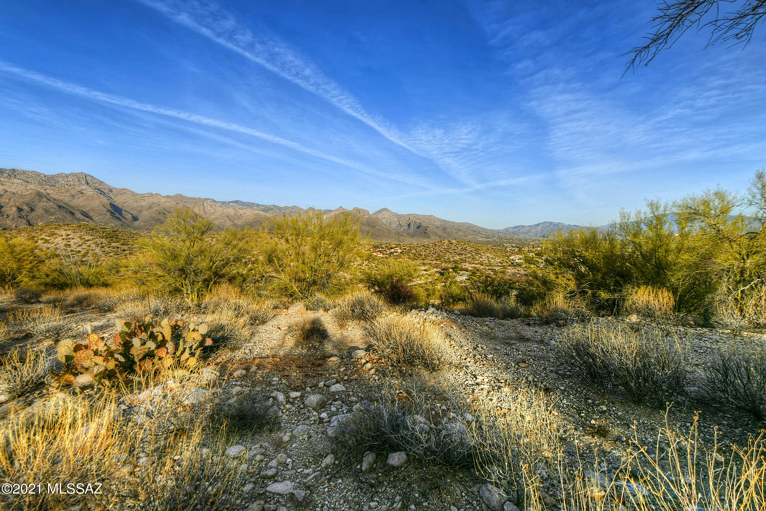 5040 North Summit Ridge Road, Unit 11 Tucson, AZ 85750 - Photo 9 of 20