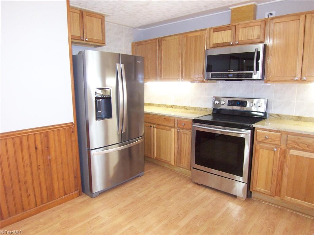 858 Cable Creek Road Asheboro, NC 27205 - Photo 10 of 26 Updated kitchen view