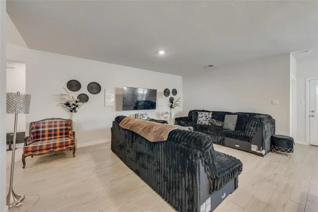 $2,295 | 4532 Fringetree Way, Fort Worth, TX 76036