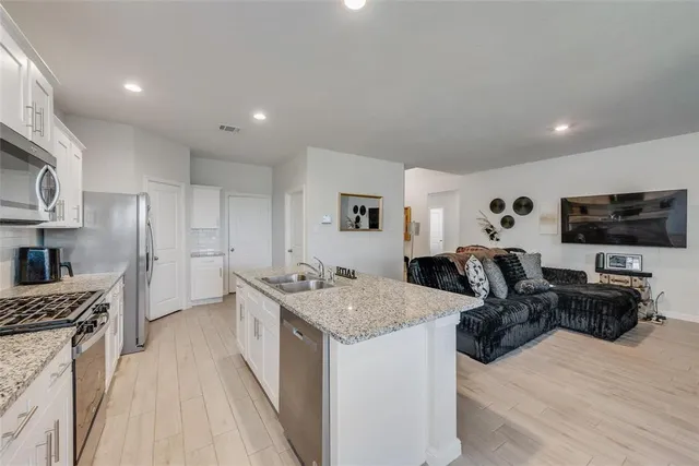 $2,295 | 4532 Fringetree Way, Fort Worth, TX 76036