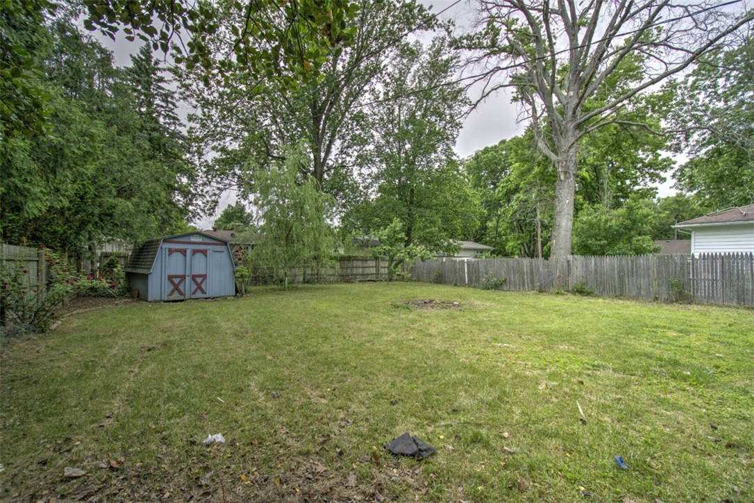 2081 Riverview Avenue Decatur, IL 62522 - Photo 27 of 29 Gallery Image 27