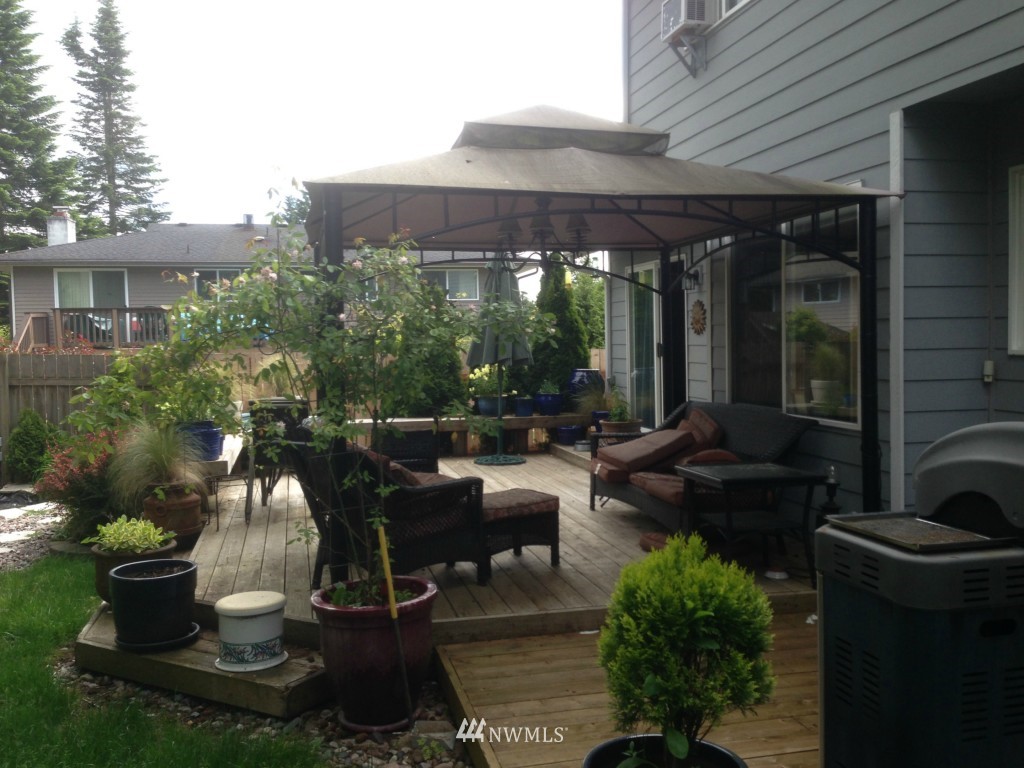 1950 Union Avenue Northeast Renton, WA 98059 - Photo 14 of 19