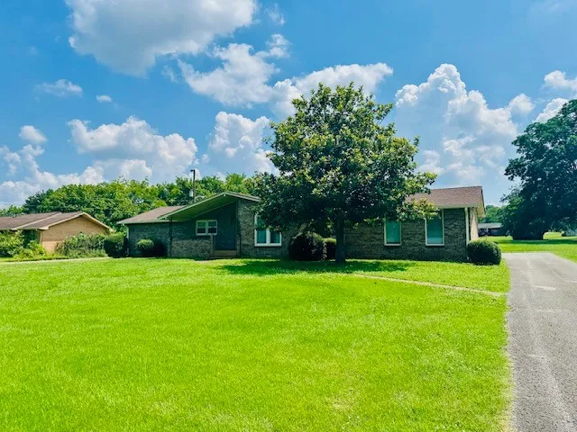 $450,000 | 4218 Eatons Creek Road, Nashville, TN 37218