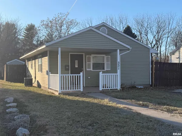 $109,900 | 331 Pine Street, Jacksonville, IL 62650