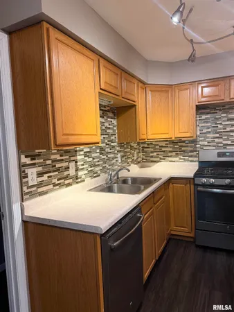 $109,900 | 331 Pine Street, Jacksonville, IL 62650