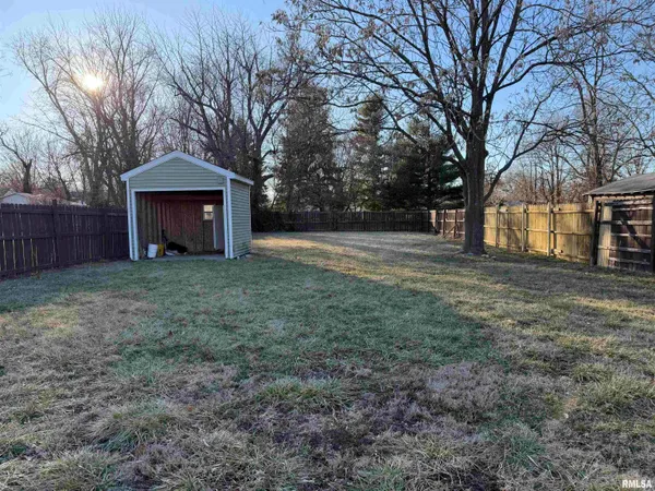 $109,900 | 331 Pine Street, Jacksonville, IL 62650