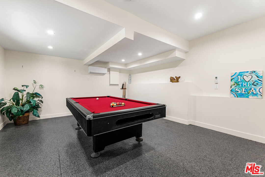 266 Mabery Road Santa Monica, CA 90402 - Photo 29 of 47 a room with pool table