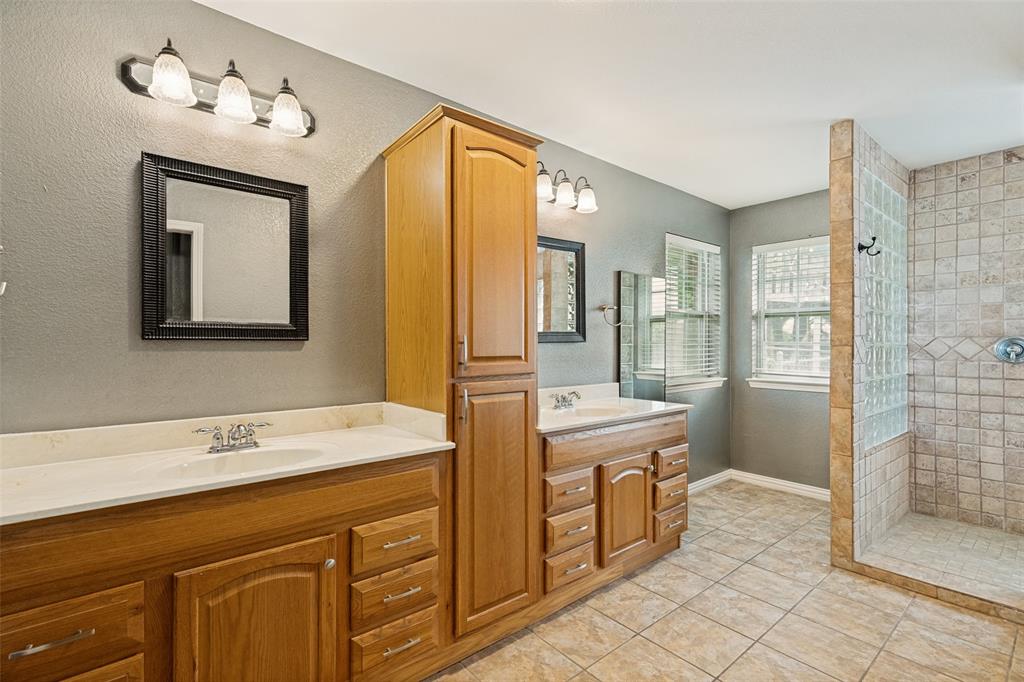 171 Chestnut Road Whitewright, TX 75491 - Photo 17 of 29