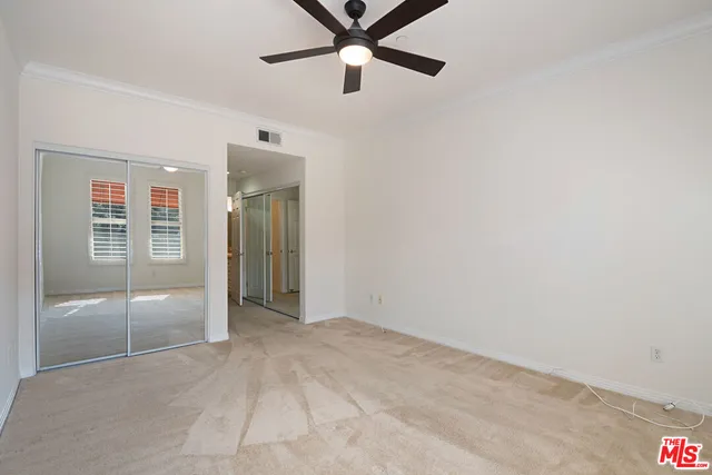 $3,895 | 4400 Cartwright Avenue, Unit 201, Toluca Lake, CA 91602