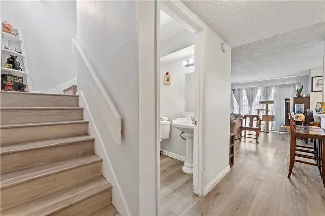 $599,999 | 11321 Parkgreen Lane, Unit 102, Garden Grove, CA 92843