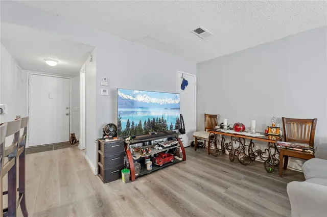 $599,999 | 11321 Parkgreen Lane, Unit 102, Garden Grove, CA 92843