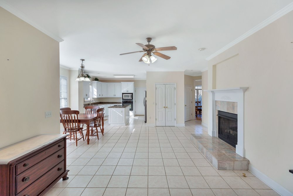 116 Augusta National Anderson, SC 29621 - Photo 11 of 46